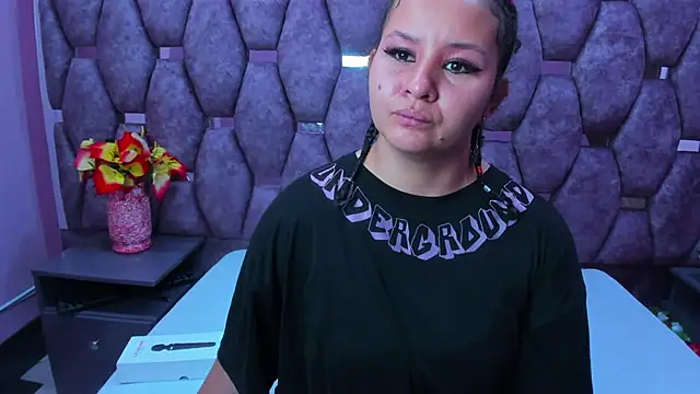 AlaSmith online show from 11/11/25, 02:33