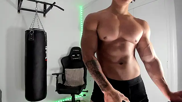 dan01  online show from 05/02/26, 07:46