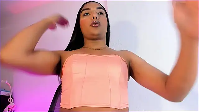 CandyLatinHott online show from 06/19/26, 08:45