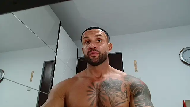 Magnificmuscles89 online show from 05/07/26, 10:37
