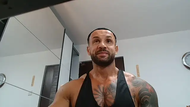 Magnificmuscles89 online show from 06/08/26, 08:58