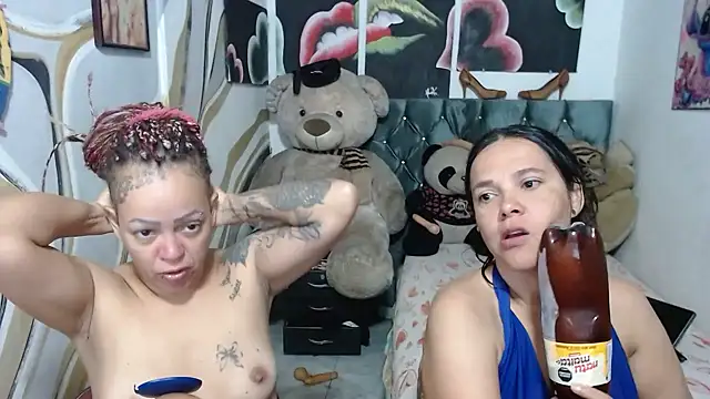 Snapshot of manzanahot9 chatting on 07/15/26, 12:21 manzanahot9 online show from 07/15/26, 12:21