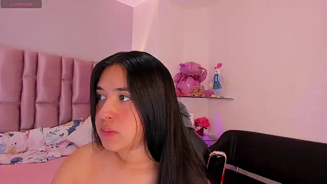 Snapshot of NikyBrookss chatting on 11/20/25, 03:56 NikyBrookss online show from 11/20/25, 03:56