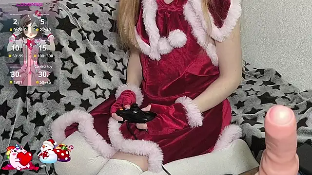 Snapshot of PlayMaid chatting on 12/12/24, 08:14 PlayMaid online show from 12/12/24, 08:14