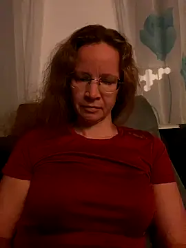 AnnikaRose online show from 11/25/25, 07:08