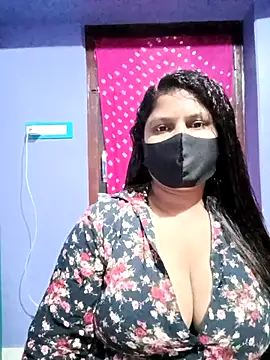 Snapshot of Baby_Sexy_10 chatting on 02/28/25, 01:36 Baby Sexy 10 online show from 02/28/25, 01:36