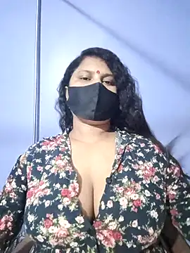 Snapshot of Baby_Sexy_10 chatting on 10/29/25, 12:07 Baby Sexy 10 online show from 10/29/25, 12:07