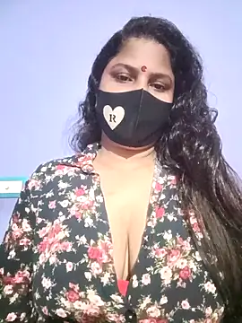 Snapshot of Baby_Sexy_10 chatting on 12/21/25, 04:36 Baby Sexy 10 online show from 12/21/25, 04:36