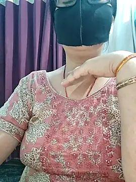 Aishwaryaa 69 online show from 06/21/26, 03:31