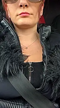 Kitty Doll69 online show from 12/21/25, 10:00