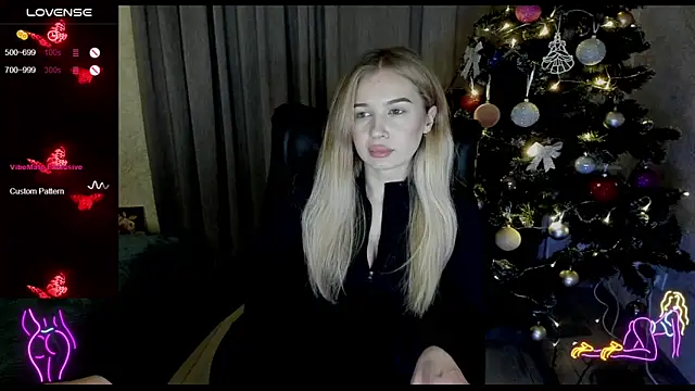  NigoNika online show from 01/11/26, 02:11