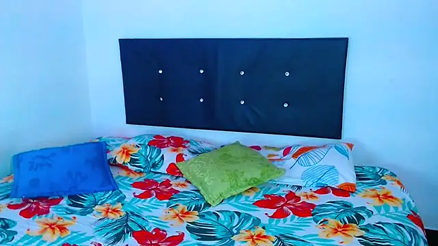 pleasure and fantasy online show from 02/23/25, 03:13