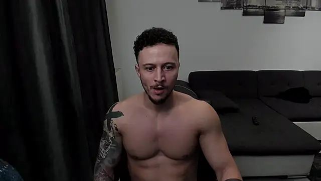 Richarddarell1 online show from 02/21/25, 05:46