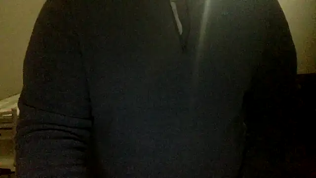 Snapshot of Gladiator_3 chatting on 02/14/25, 08:52 Gladiator 3 online show from 02/14/25, 08:52