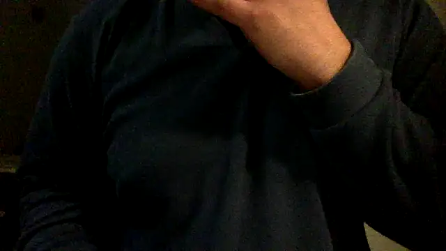 Snapshot of Gladiator_3 chatting on 03/15/25, 10:03 Gladiator 3 online show from 03/15/25, 10:03