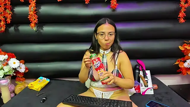 ValerySweety online show from 09/28/25, 03:23