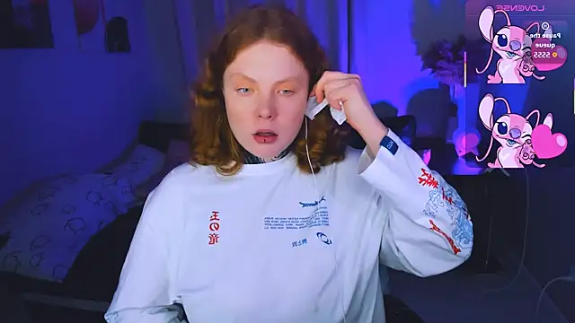 Cassie xKiss online show from 11/30/25, 08:46