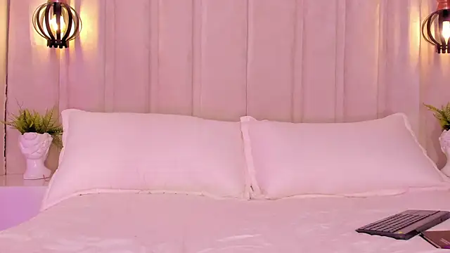 bonniekim  online show from 03/08/25, 02:51