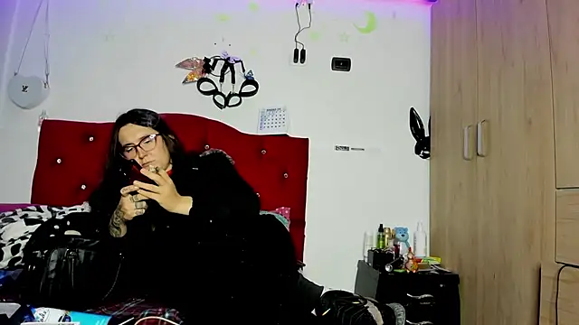 Sweet-Suck69 online show from 01/08/25, 03:40