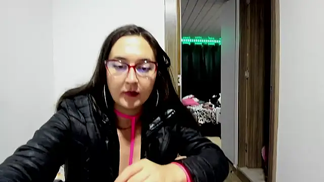 Sweet-Suck69 online show from 02/14/25, 05:51