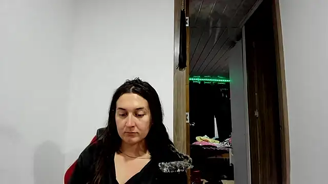 Sweet-Suck69 online show from 03/07/25, 03:40