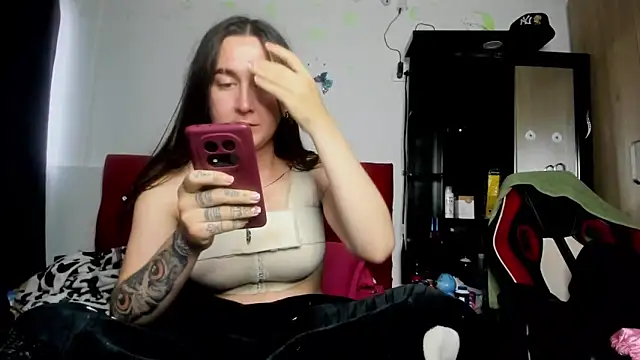 Sweet-Suck69 online show from 09/23/25, 10:24