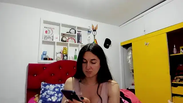 Sweet-Suck69 online show from 04/29/26, 12:37