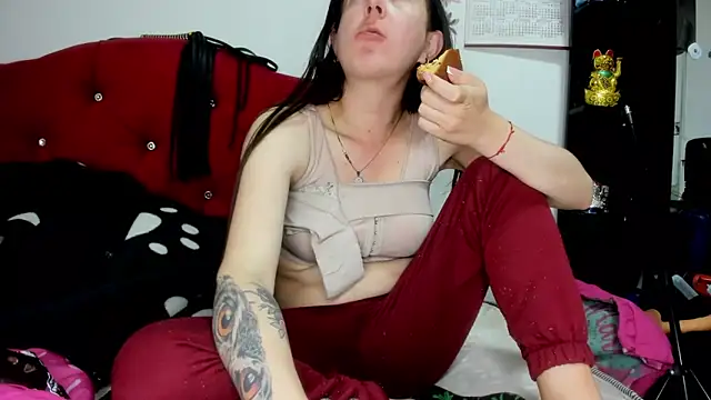Sweet-Suck69 online show from 06/16/26, 12:13