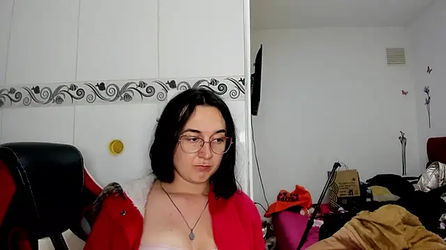 Sweet-Suck69 online show from 06/17/26, 05:10