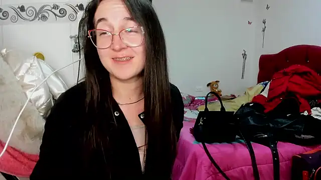 Sweet-Suck69 online show from 06/21/26, 10:56