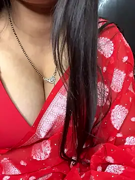 Snapshot of Cute-Russian chatting on 01/13/26, 06:29 Cute-Russian online show from 01/13/26, 06:29