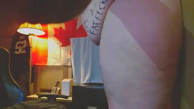 Snapshot of cosmicjones chatting on 03/19/25, 03:40 cosmicjones online show from 03/19/25, 03:40