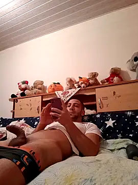 emea4 online show from 02/15/26, 03:20