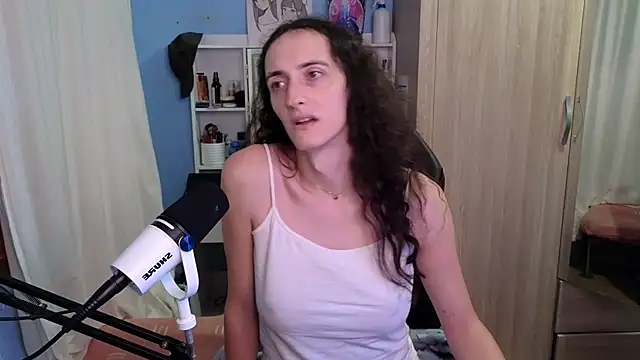 Snapshot of MemiKouki chatting on 11/20/25, 05:34 MemiKouki online show from 11/20/25, 05:34