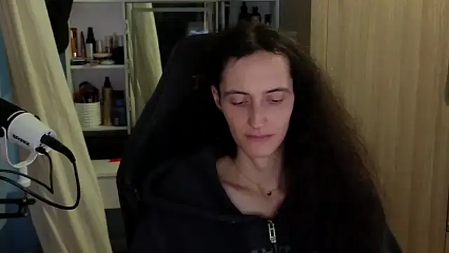 Snapshot of MemiKouki chatting on 02/12/26, 02:56 MemiKouki online show from 02/12/26, 02:56