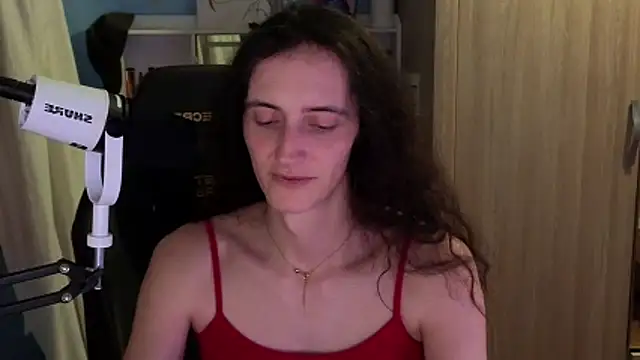 Snapshot of MemiKouki chatting on 02/17/26, 05:08 MemiKouki online show from 02/17/26, 05:08