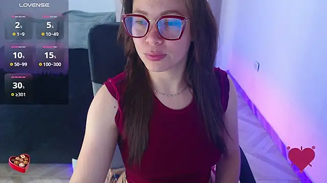 SharonR1 online show from 06/15/26, 10:34