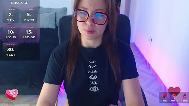 SharonR1 online show from 06/19/26, 10:46