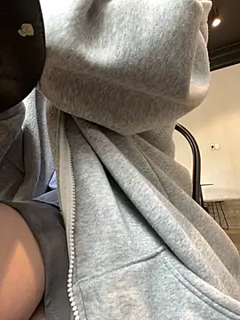 Lami Mi online show from 03/18/25, 07:08