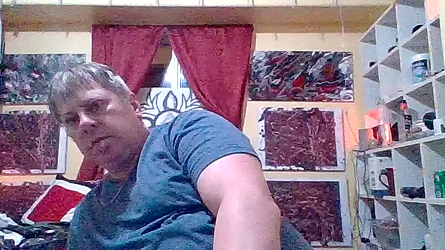 Mic Oxinner online show from 11/18/25, 09:14