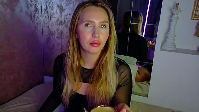 lexy a online show from 11/18/25, 05:23