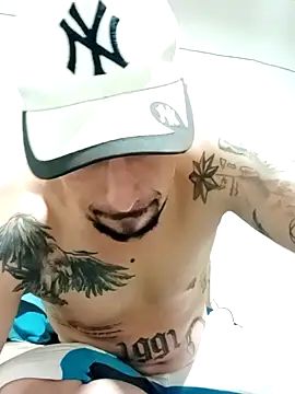 Snapshot of fire_menxxx001 chatting on 01/25/25, 11:32 fire menxxx001 online show from 01/25/25, 11:32