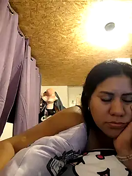 Snapshot of KasiaVenus_ chatting on 12/08/24, 03:32 KasiaVenus online show from 12/08/24, 03:32