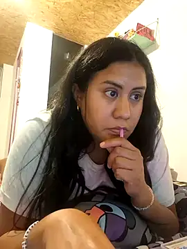 Snapshot of KasiaVenus_ chatting on 01/28/25, 03:04 KasiaVenus online show from 01/28/25, 03:04