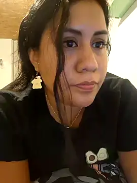 Snapshot of KasiaVenus_ chatting on 02/08/25, 04:25 KasiaVenus online show from 02/08/25, 04:25