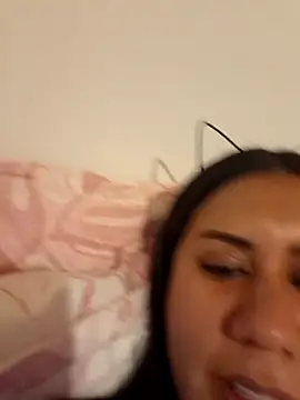 Snapshot of KasiaVenus_ chatting on 11/02/25, 04:37 KasiaVenus online show from 11/02/25, 04:37