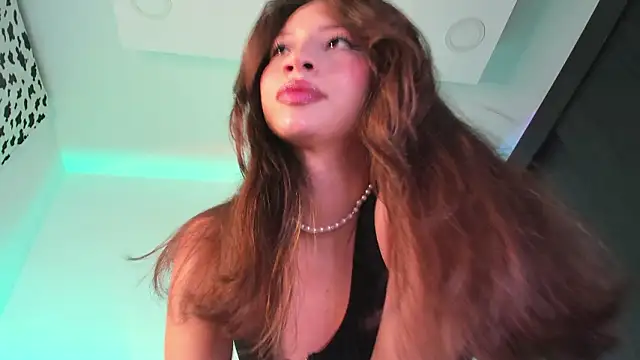 Snapshot of yourf4vpawg chatting on 03/08/26, 06:06 yourf4vpawg online show from 03/08/26, 06:06