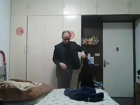 Williams-0577 online show from 03/15/26, 06:52