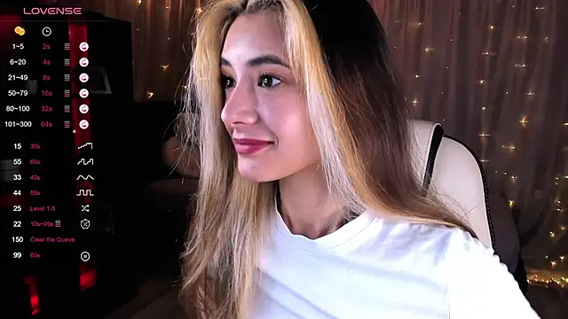 DarlaLike online show from 02/06/25, 04:21