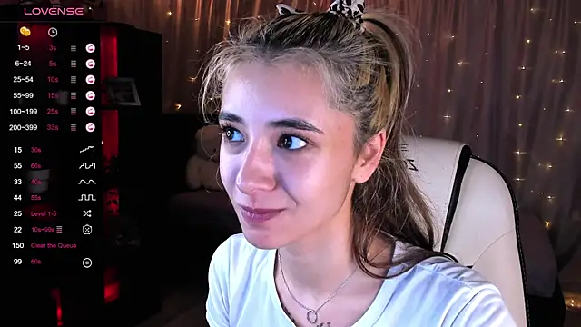 DarlaLike online show from 02/13/25, 08:06